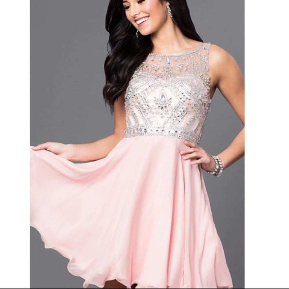PROM/HOMECOMING/FORMAL DRESS. BLUSH PINK.
